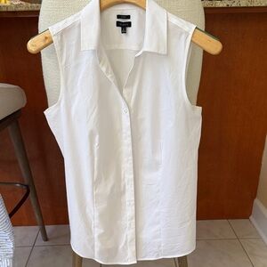Talbots Classic White Sleeveless Button Down Shirt.